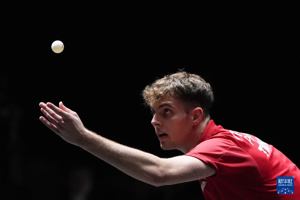 也深刻展示 也深刻展示