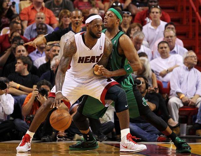 豪门终于告 豪门终于告